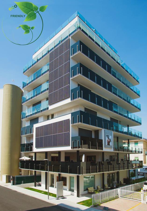 Hotel Rossini 4S لينانو سابيادورو المظهر الخارجي الصورة