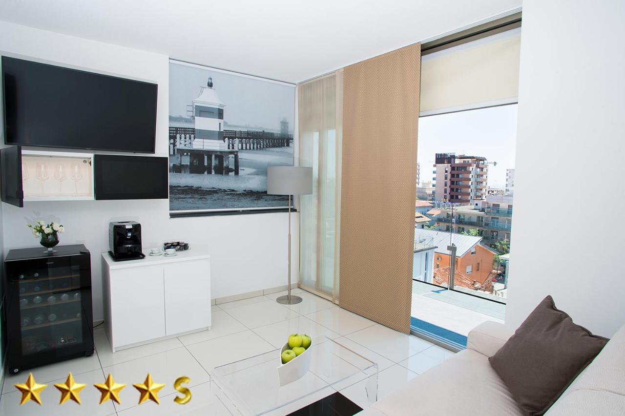 Hotel Rossini 4S لينانو سابيادورو المظهر الخارجي الصورة